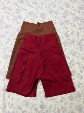 Alphalete Bike Shorts Set - Burgundy & Brown